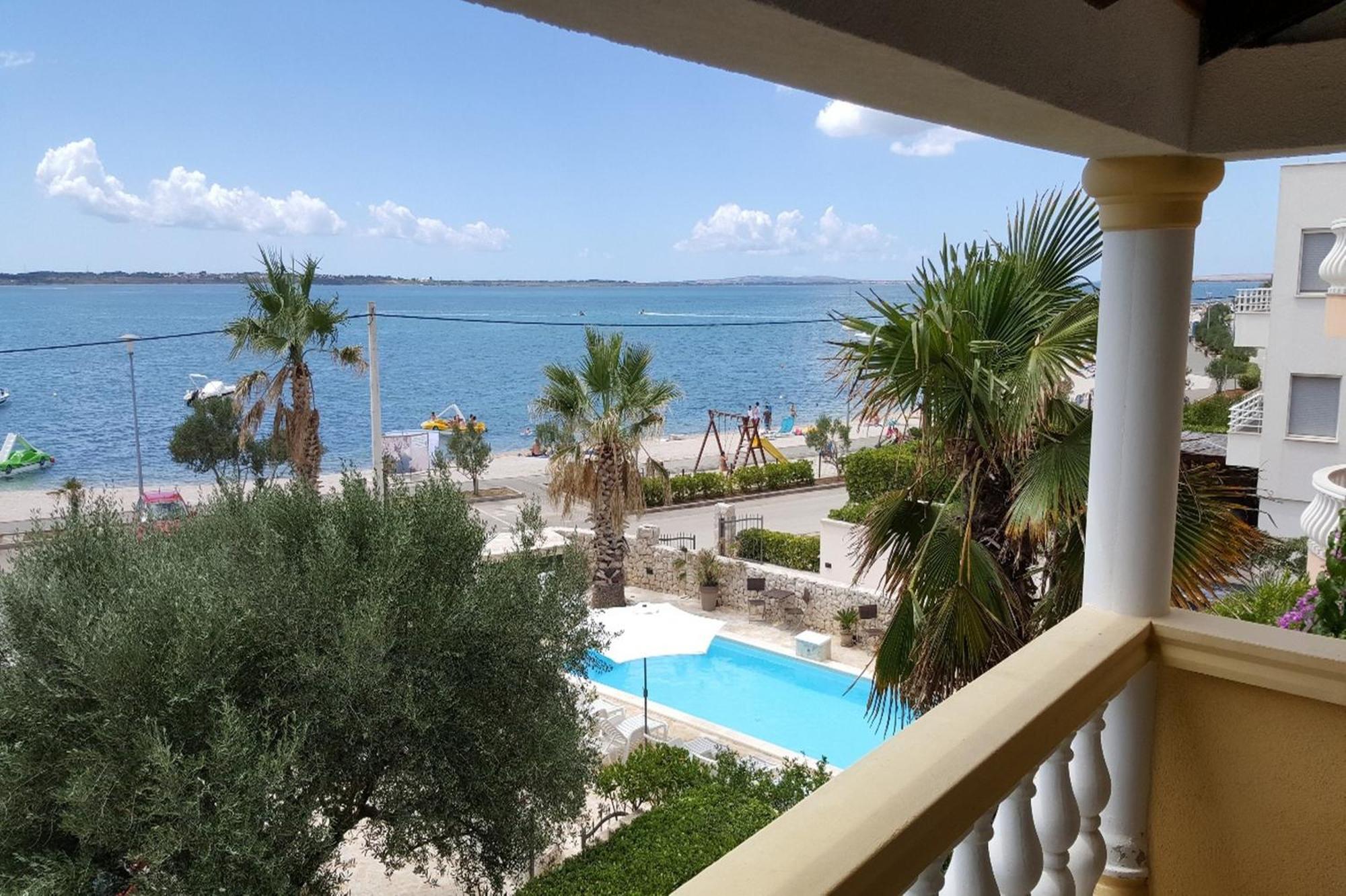 Sea View Apartments Nina Vrsi Kültér fotó