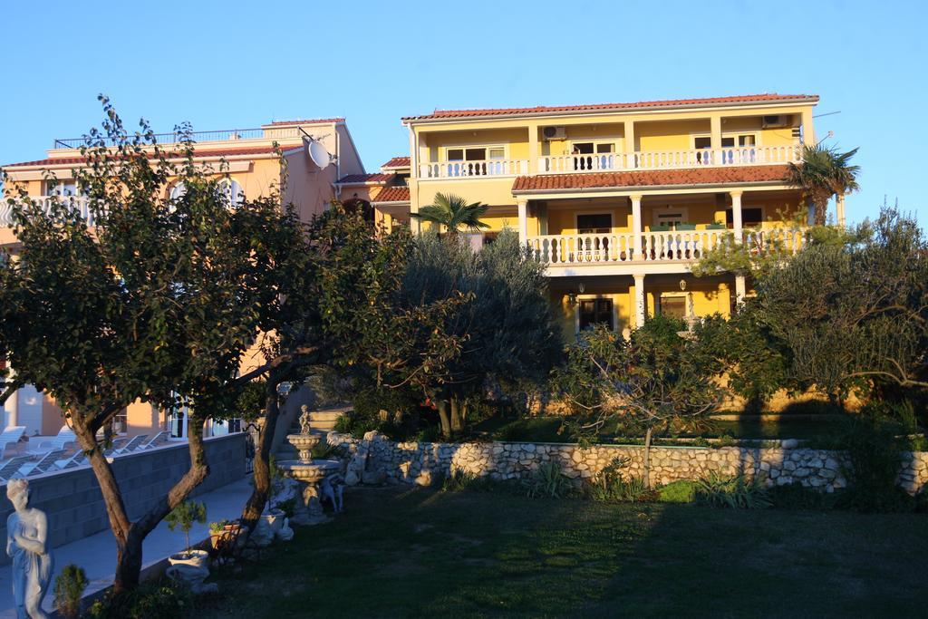 Sea View Apartments Nina Vrsi Kültér fotó