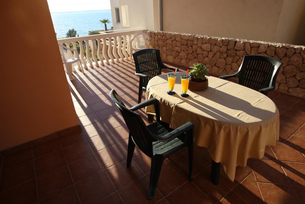 Sea View Apartments Nina Vrsi Szoba fotó